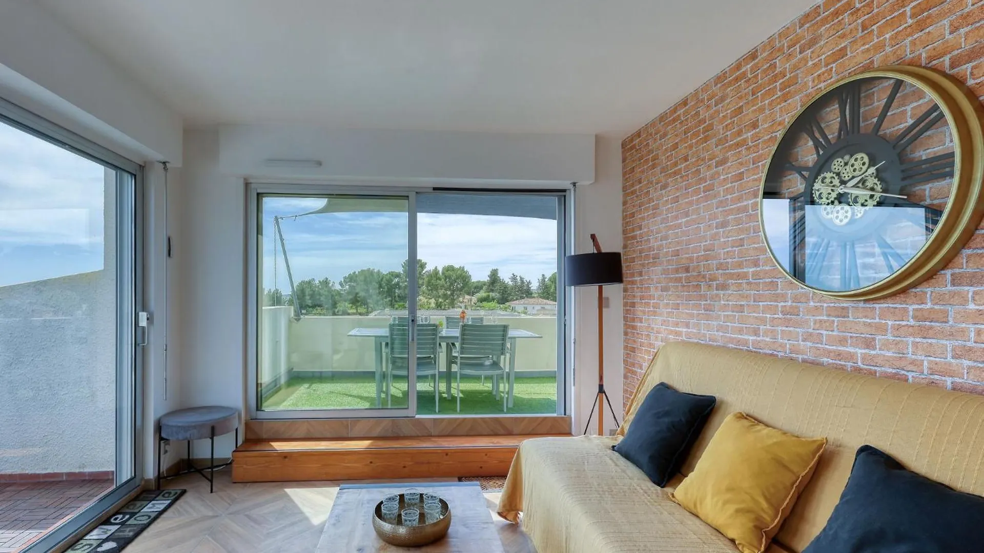 Apartment Le Fidji-2 By Interhome La Ciotat France