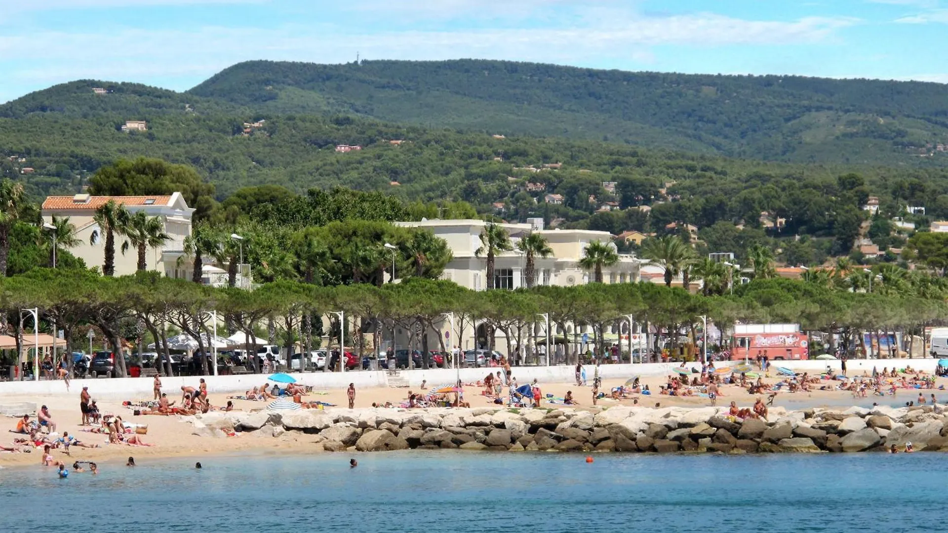Apartment Le Fidji-2 By Interhome La Ciotat