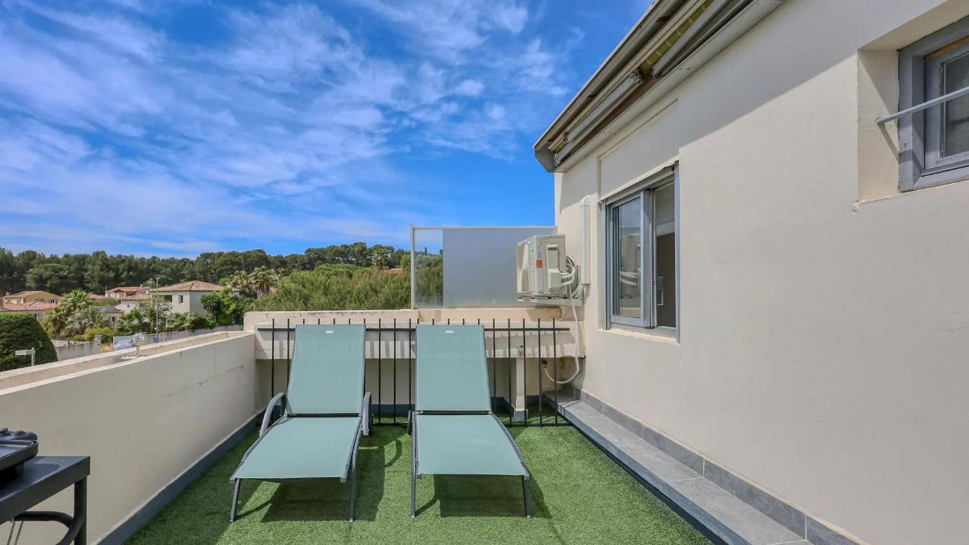 Apartment Le Fidji-2 By Interhome La Ciotat France